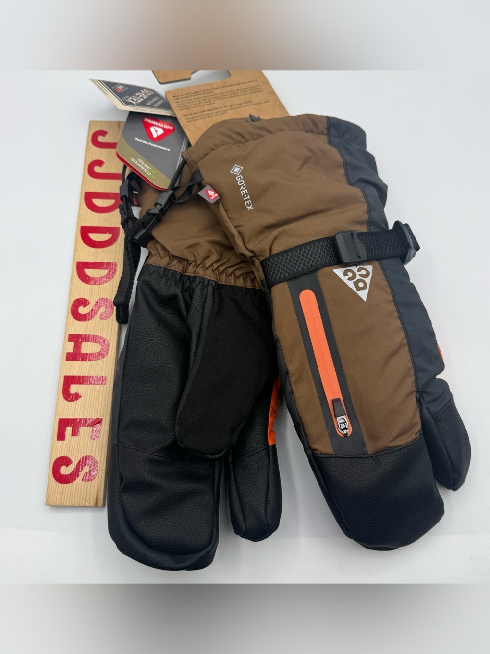 Nike ACG Therma-FIT ADV Split Mittens Mosswood Brown FZ6793-236 Size Small NWT